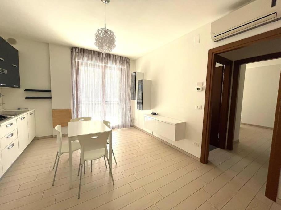 Casa Camila Pescara Lägenhet Exteriör bild